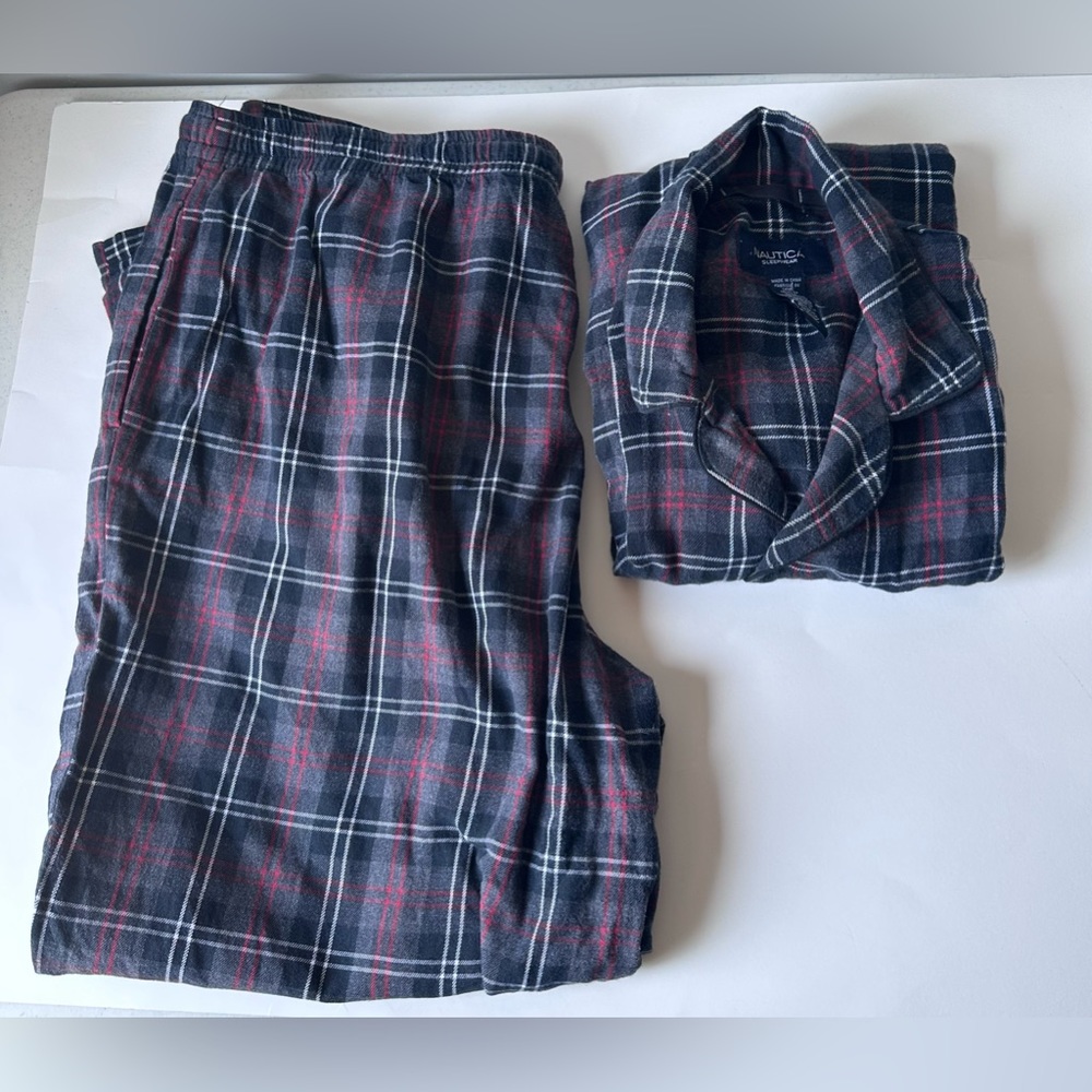 NAUTICA Men Plaid Pajama Set Top L/ Bottom XL